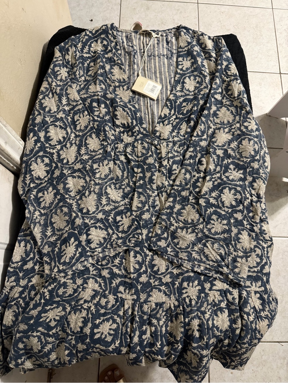 Blue and Cream Floral V-Neck Tunic Dress